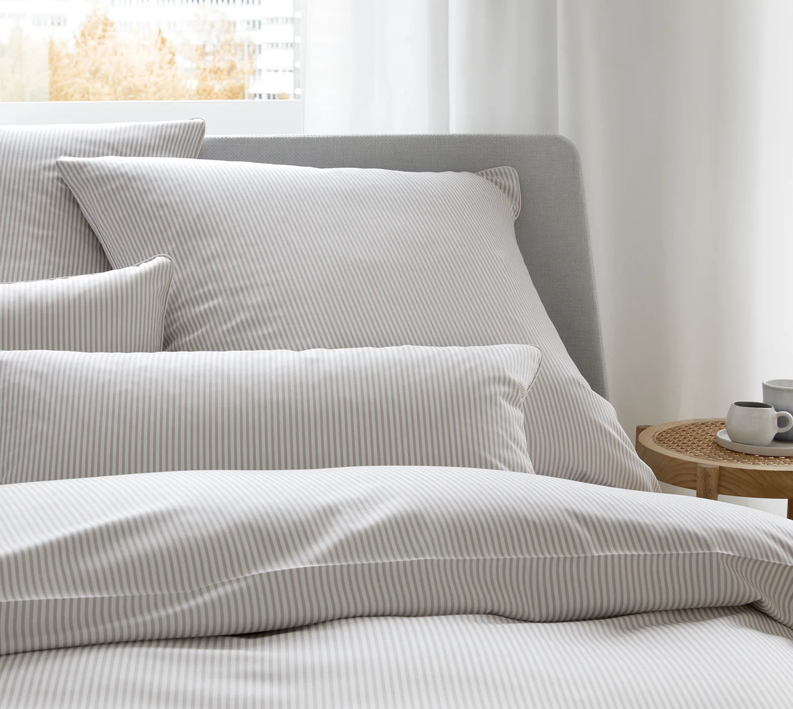 Povle�en� - Hamburg - P�skov� - Premium Mako Sat�n