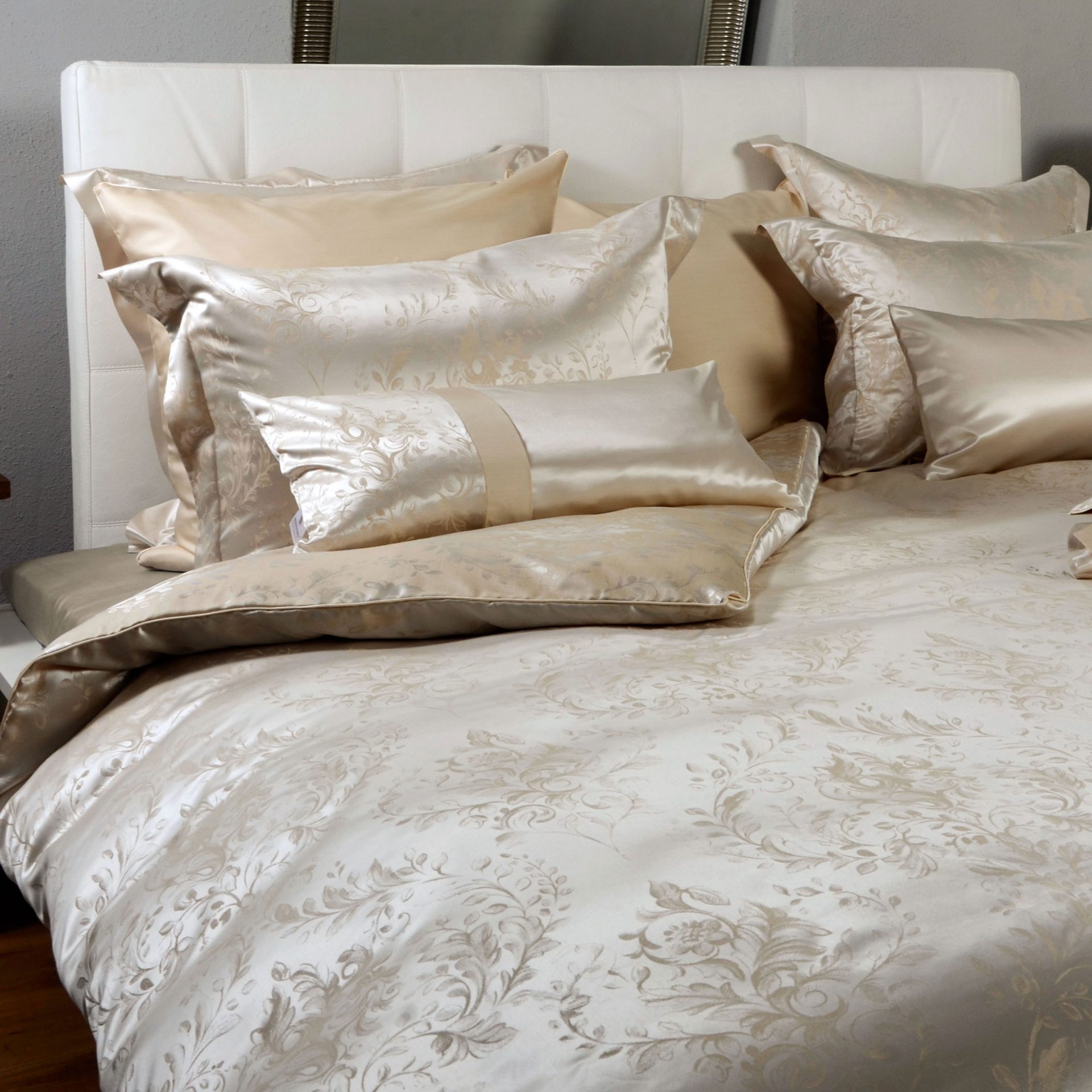 Luxusn Hedvbn Povleen - Heritage - Jacquard - Prav Divok Hedvb - Premium Style