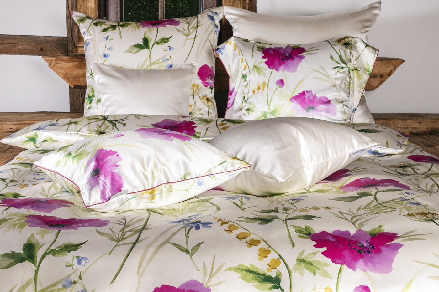 Luxusn Hedvbn Povleen - Kvtiny - Flower - Tisk - Prav Hedvb - Premium Style
