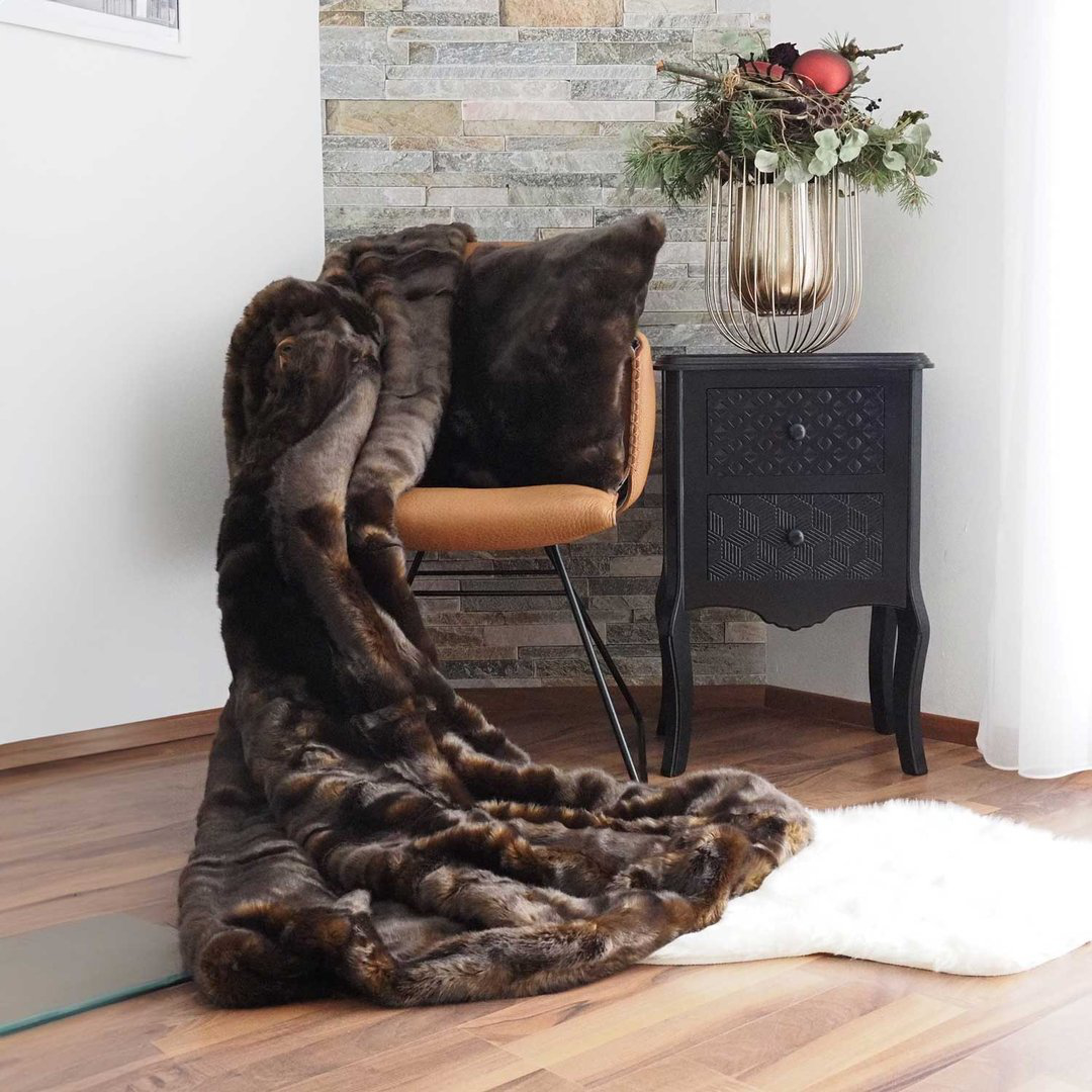 Koeinov Exkluzivn Deka Eskimo - Hnd